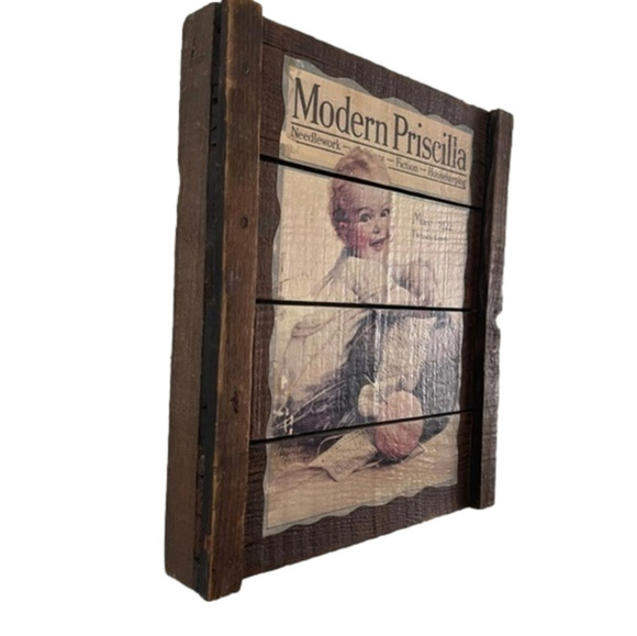 𝅺VINTAGE1922 Wooden Wall Hanging Art Décor Modern Priscilla Magazine Cover Baby - Picture 6 of 10